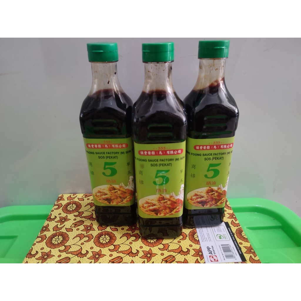 

Sos Kecap Pekat Hung Foong 555 malaysia 750 ml