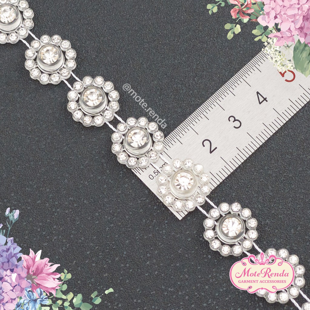 Renda permata, lebar 1.5cm (harga per 50cm) kode 8PKA15