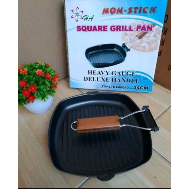 SQUARE GRILL PAN NON STICK 24CM