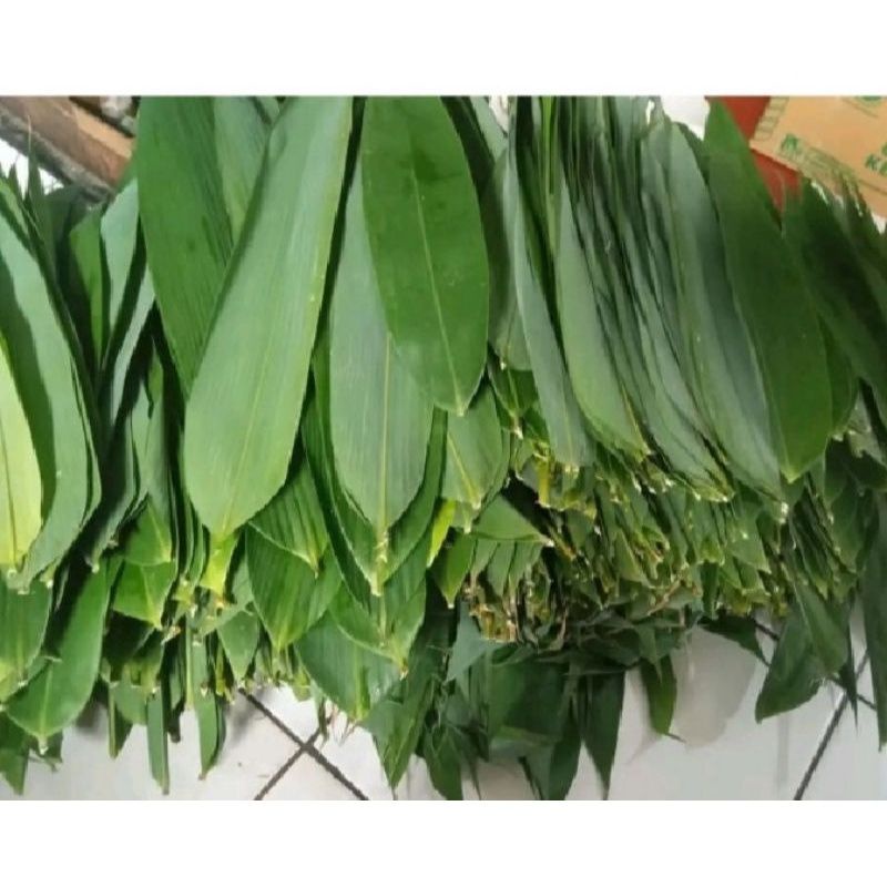 

Daun bambu bungkus bacang kerajinan