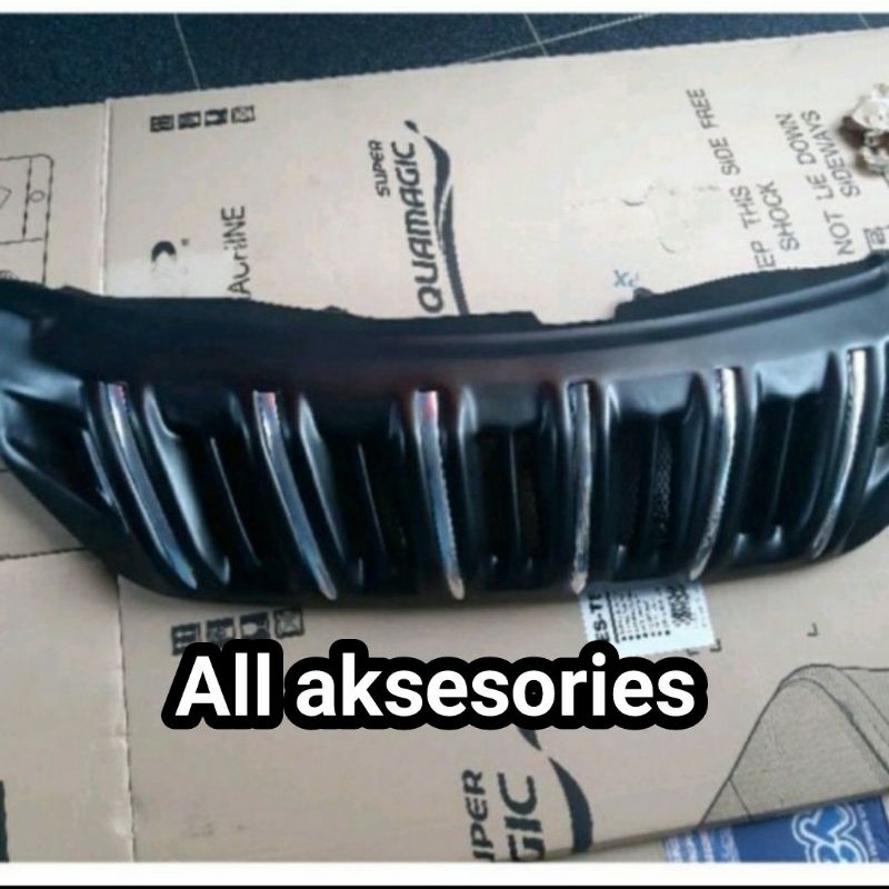 Grill Honda Freed 2012-2013 Modell Apollo