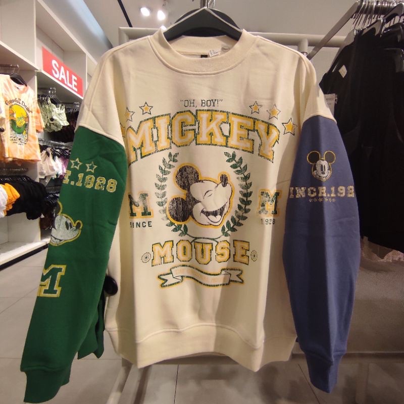 jastip sweater oversize disney h&m new arrival (sale)