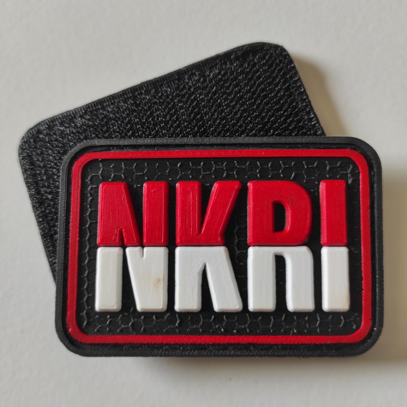 PATCH RUBBER TULISAN NKRI KOTAK MERAH PUTIH DASAR HITAM/TEMPELAN EMBLEM KARET VELCRO