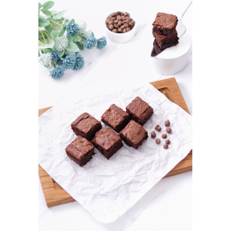 

Gluten Free Brownie Milk Choco (takjil & cemilan sehat)