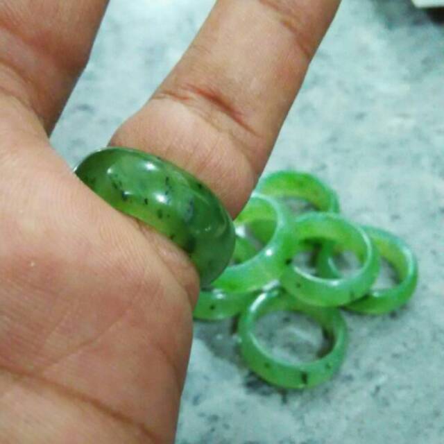 CINCIN NATURAL NEPRITE JADE (GIOK ACEH)