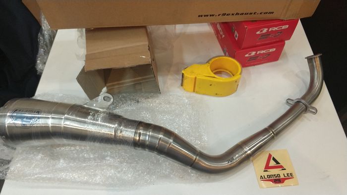 knalpot r9 gpx aerox titanium