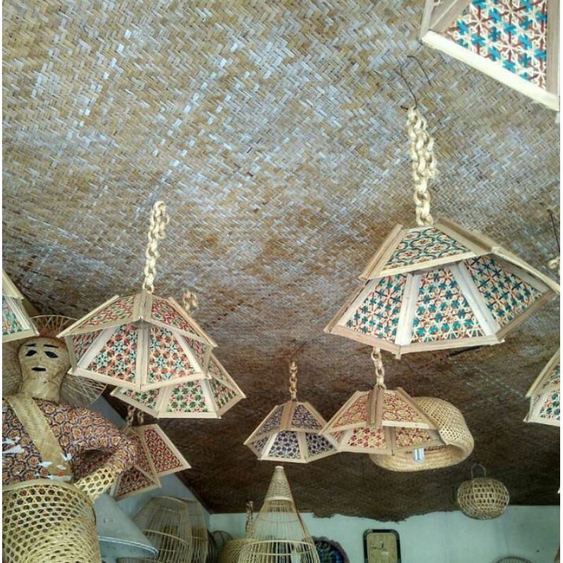 Lampu Gantung Segi Anyaman Truntum