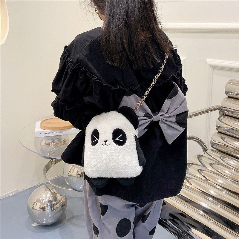 TAS ANAK MODEL SELEMPANG KARAKTER PANDA BULU HALUS KARAKTER LUCU TAS SELEMPANG TAS ANAK LUCUTAS ANAK KARAKTER TAS ANAK MURAH TAS MURAH TAS TERLARIS TAS BAGUS TAS KEREN TAS SELEMPANG TAS MOTIF LUCI TAS ANAK PEREMPUAN MURAH