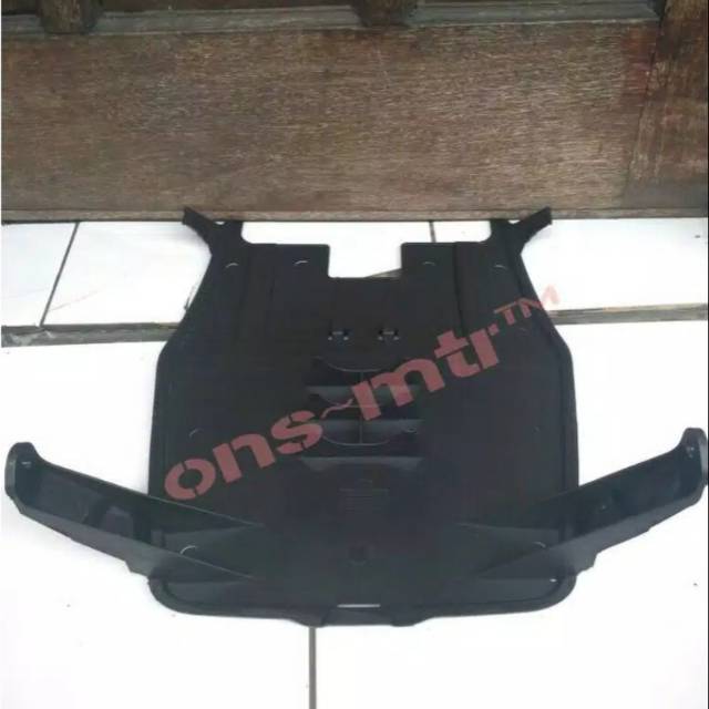 Cover dek kolong beat fi vario 110 fi beat pop