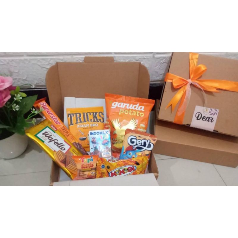 

HAMPERS JAJAN MURAH/ SNACK BOX MURAH/ HADIAH JAJAN MURAH / HAMPERS MURAH