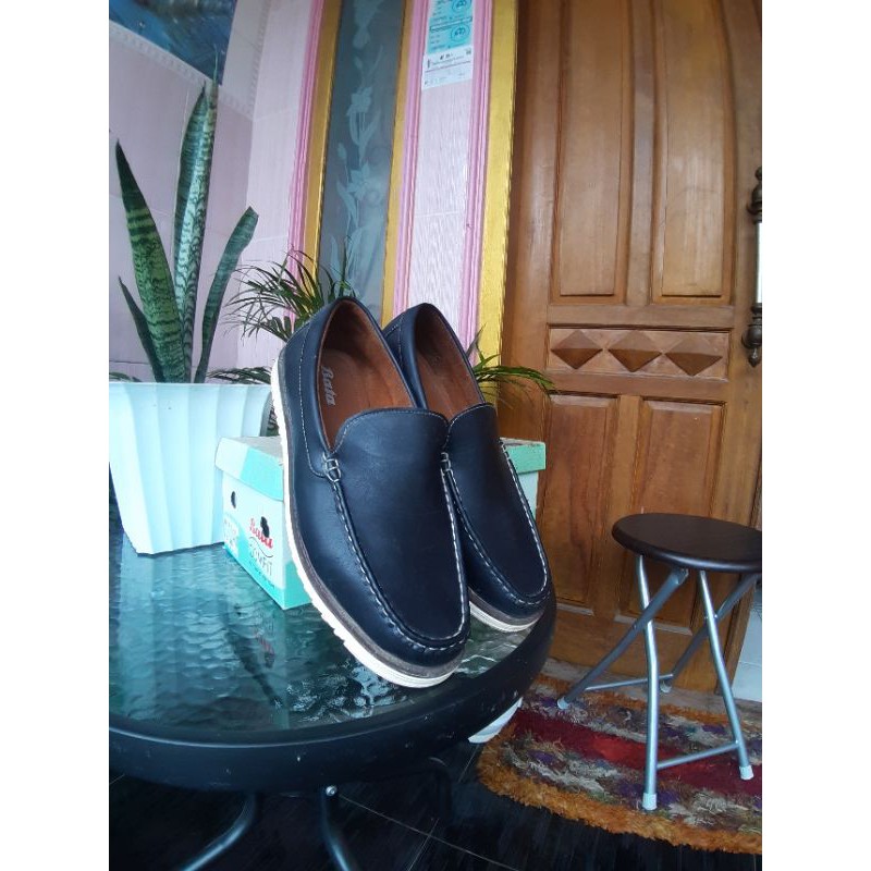SEPATU BATA (PRELOVED)