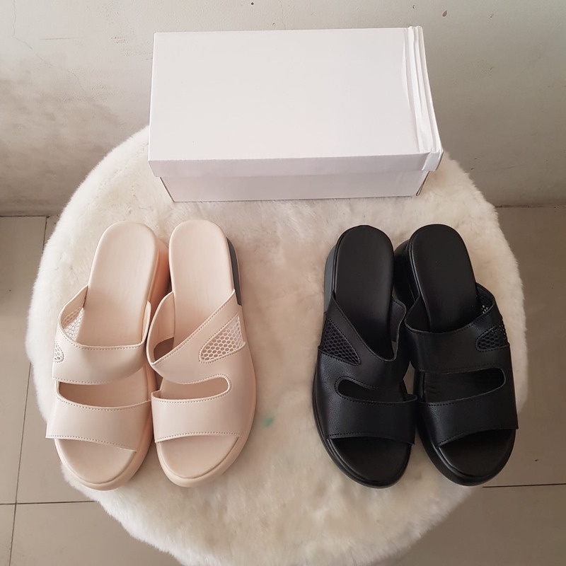 Sandal Wedges Wanita 0200550 Sandal Import