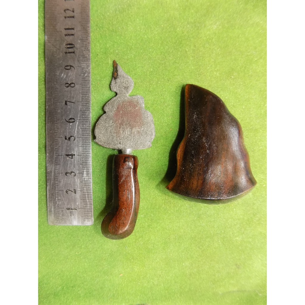 keris bentuk semar dari bahan pusaka tua di tempa lagi karya republikantik 8