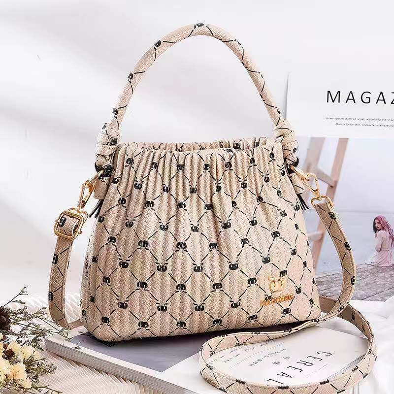 JK 933 1KG MUAT 2PCS TAS SELEMPANG FASHION SLINGBAG KERUT PLISKET IMPORT U4510 C8447