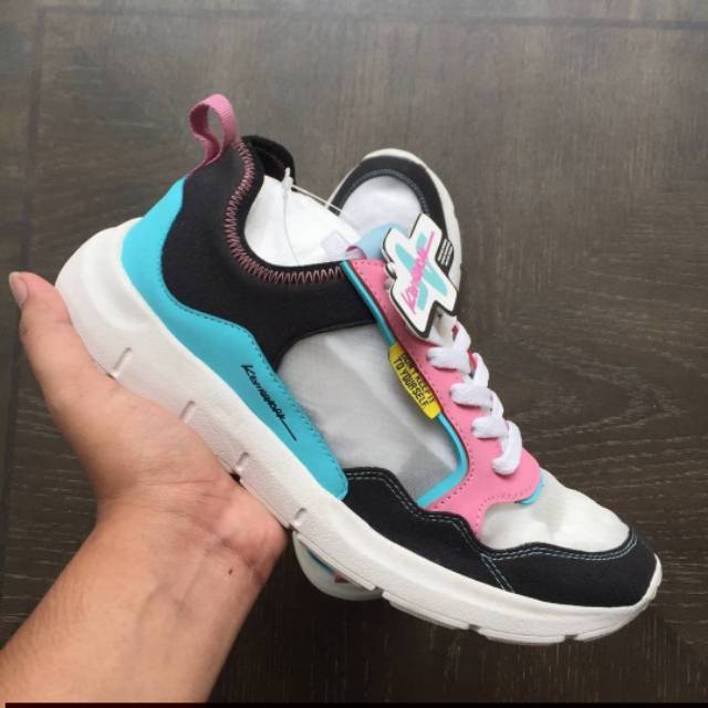 Sepatu Nah Project x Kevinswork