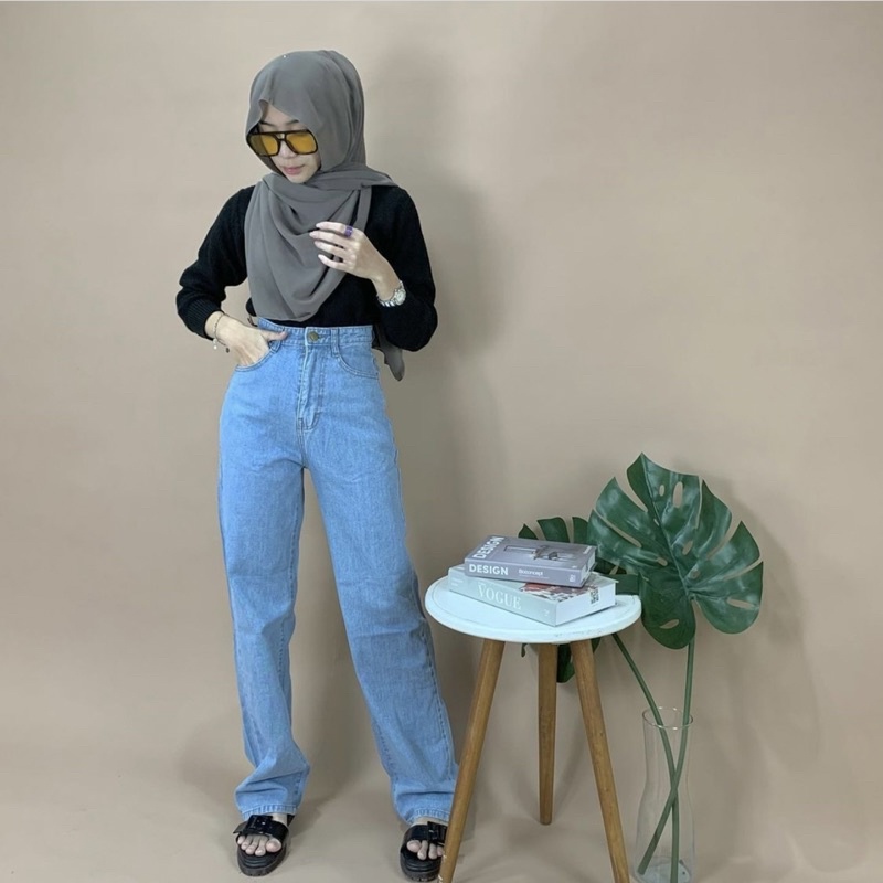 AVERYL HIGHWAIST LOOSE JEANS 217