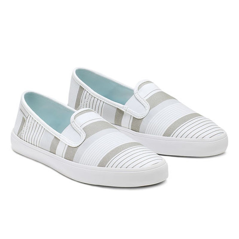womens slip on converse white