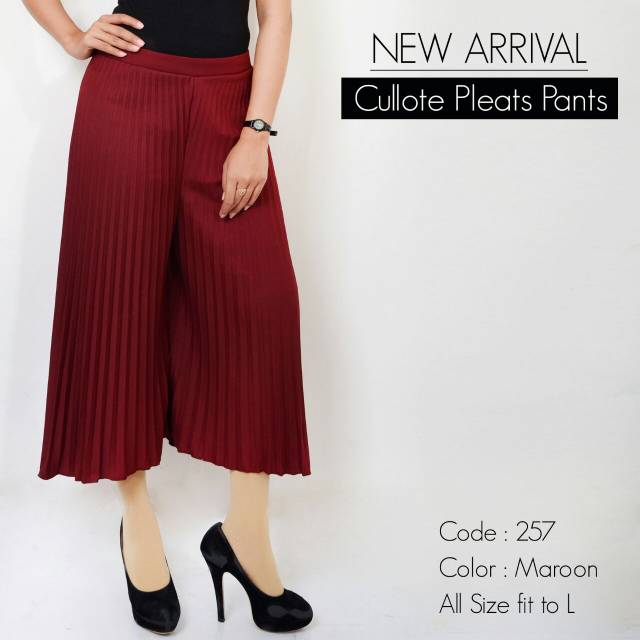 CELANA KULOT PENDEK 7/8 257 PLISKET PLEATS PANTS