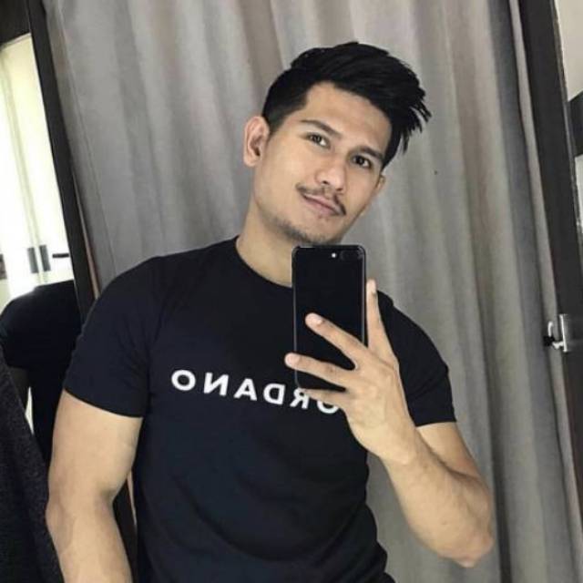HOT Kaos Pria Casual Giordano & Balen
