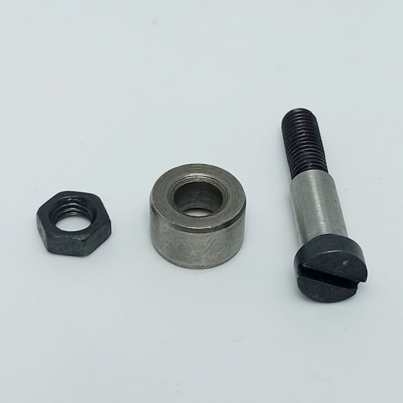 243041 Roller Stud Screw / Baut Stud Mesin Jahit Karung NP-7A