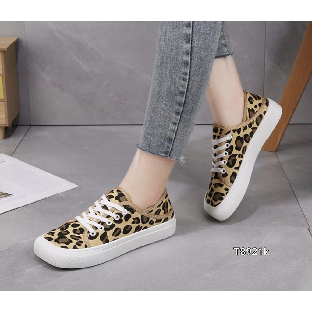 SEPATU SLOP KOREA BISA PAKAI 2MODEL GS #T8921K