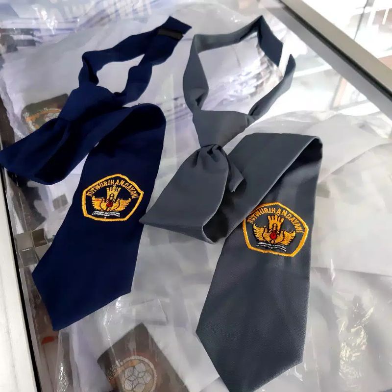 Dasi instan SMP & SMA Bordir bahan Famatex - Seragam Sekolah - Dasi SMP - Dasi SMA