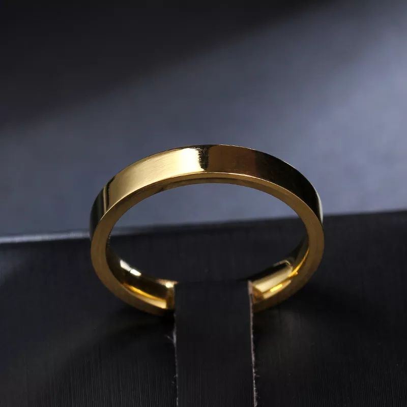 Cincin Tunangan Cincin Nikah Emas Antikarat Pria dan Wanita