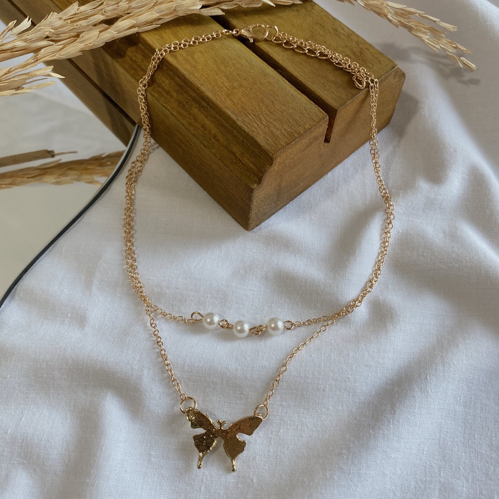 Butterfly Pearl necklace / Kalung Wanita Korea Aksesoris Necklace