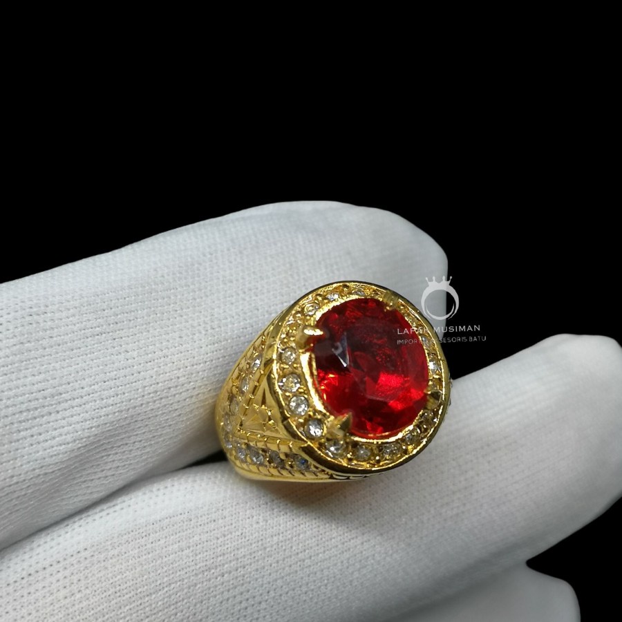 [Bayar di Tempat] Cincin Pria Batu Permata Ruby Zimbabwe Keren Elegan Warna Merah