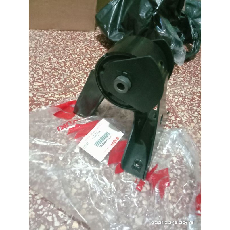 engine mounting tranmisi suzuki new ertiga