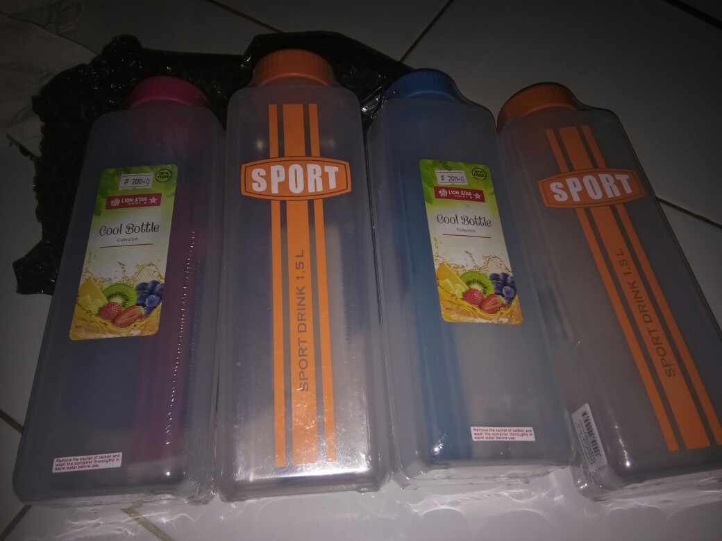 Botol Air Minum / Air Dingin Kulkas / Sport Drink 1.5 L Lion Star Cool