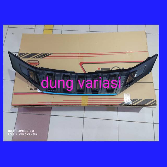 Grill depan Mitsubishi Xpander Model Apollo hitam