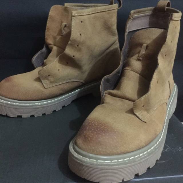 Preloved sepatu gunung