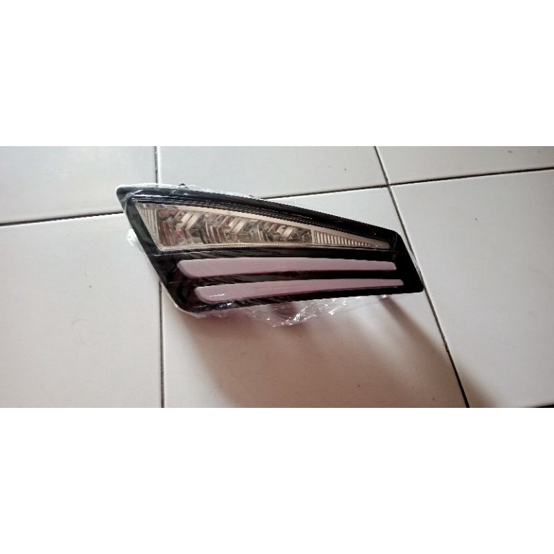 FOG LAMP LAMPU BEMPER DEPAN AVANTE UNTUK TRUCK BUS DLL