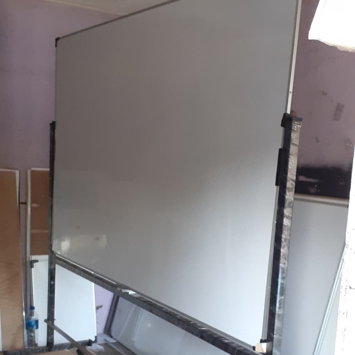 

Whiteboard Double Face Magnetik 120 × 200 Cm