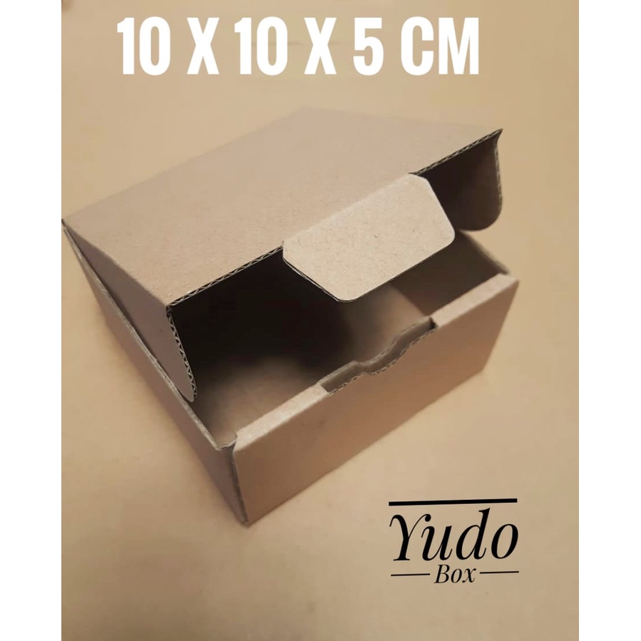 

Kardus - Karton - Box Polos Uk .10 x 10 x 5 cm Die Cut
