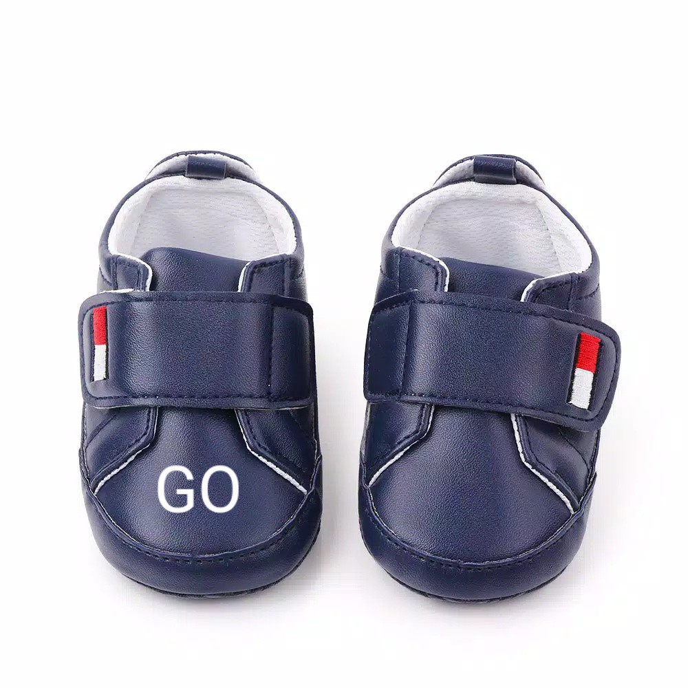 gos 2316 ENGLAND Sepatu Anak Laki Sepatu Bayi Prewalker Shoes 0-18 bulan Import
