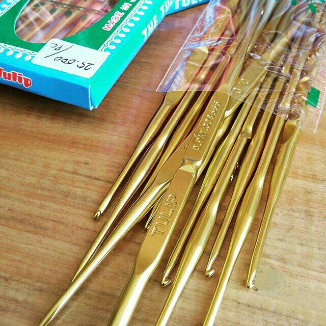 Tulip Gold Hakpen | Jarum rajut