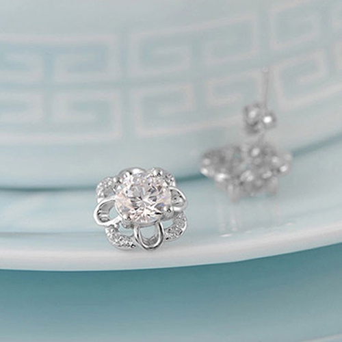 Hu Hu Hu Hu Hu Alat Bantu Pasang Kacamata♡ Anting Tusuk Motif Bunga Hollow Bahan Sterling Silver 925 Hias Berlian Imitasi Untuk Wanita