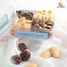 

Ina Cookies Kombinasi Manis Kue Kering Favorite Best Seller
