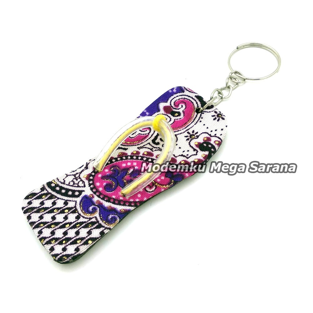Souvenir Gantungan Kunci Sandal Jepit Batik