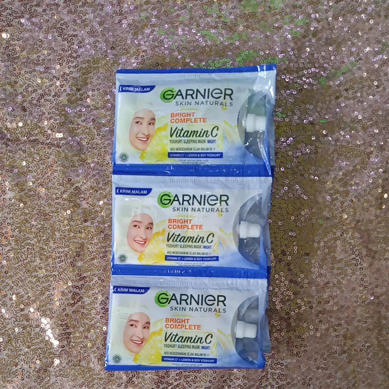 GARNIER LIGHT NIGHT SACHET 1 RENTENG @MJ