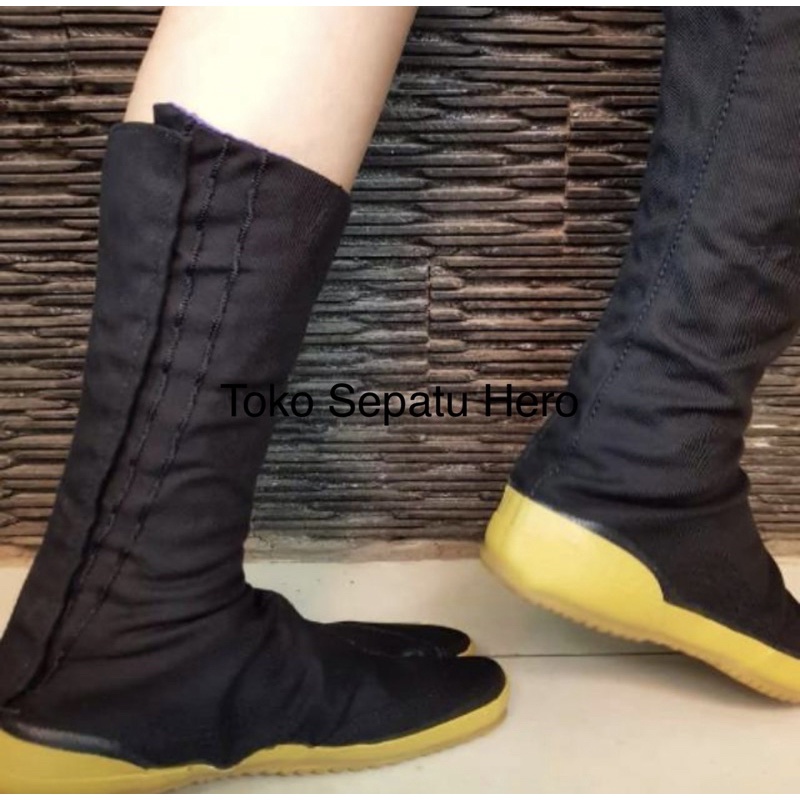 Sepatu monyet , Sepatu booth , sepatu bruce lee , sepatu ninja