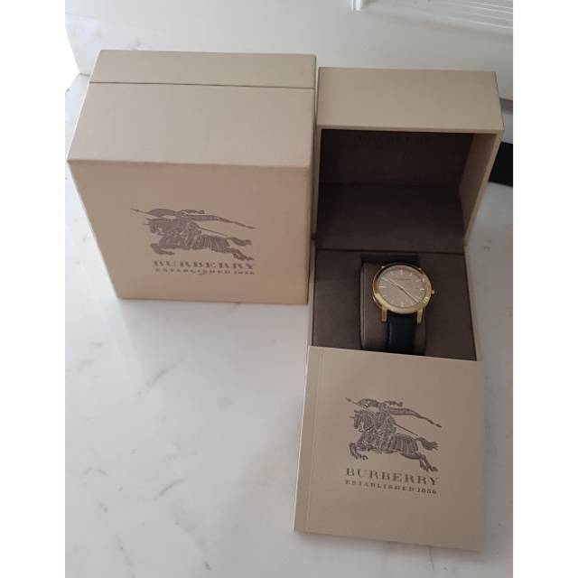 Burberry watch authentic (preloved)