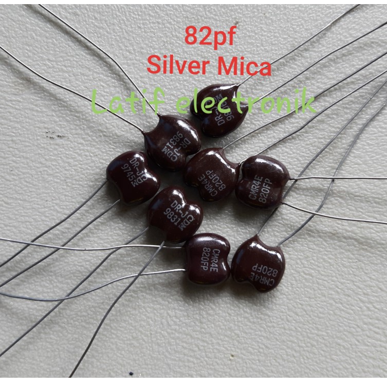 Capasitor Silver Mica 82pF 500V Cornel Dubilier