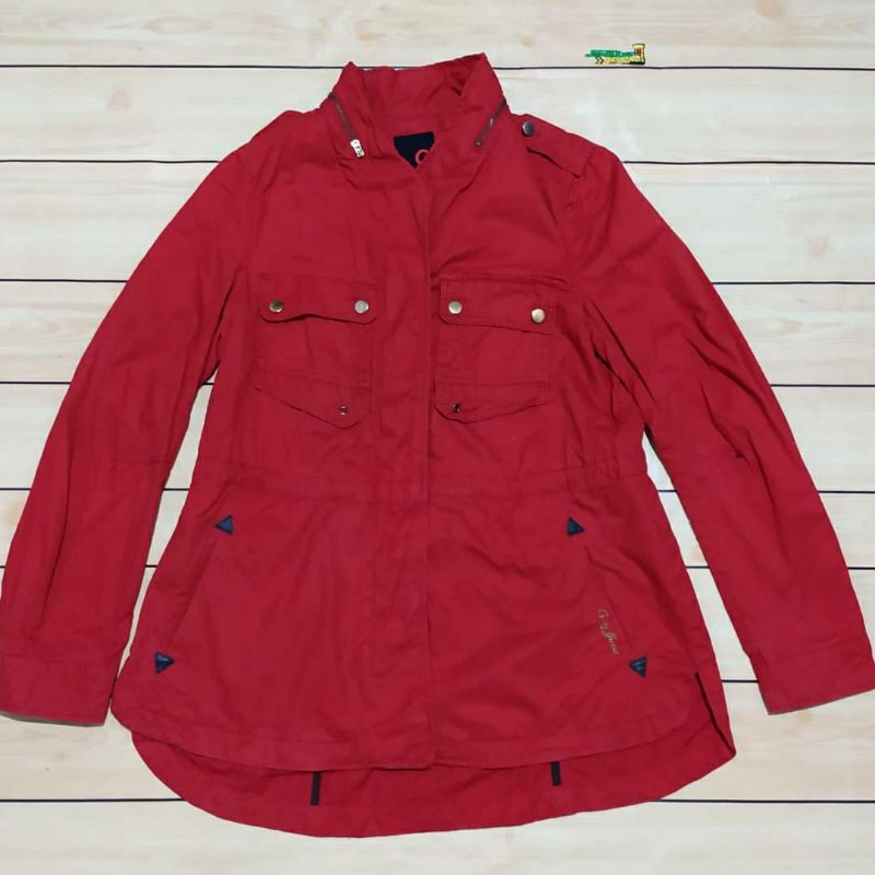 Jacket guess original/ jaket Parka merek guess