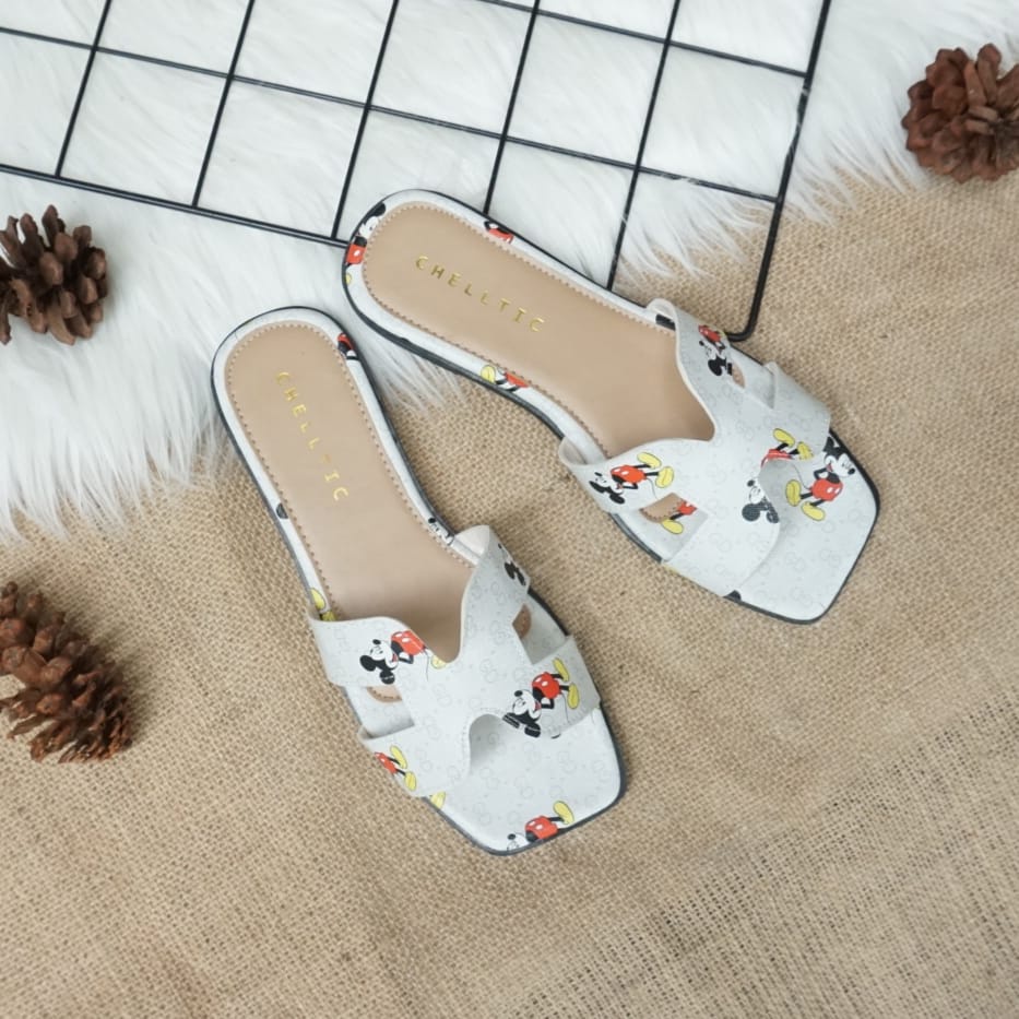 Sendal Flat /Flif-Flof Wanita Selop Kokop Slip On|Sandal Teplek Cewek Casual Aksen Printing Mickey Hitam Putih Gratis Ongkir/Cod