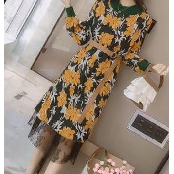 Super Import Dress Midi Bunga Plisket Layer Lace Pleated Midi Lengan Panjang Sale