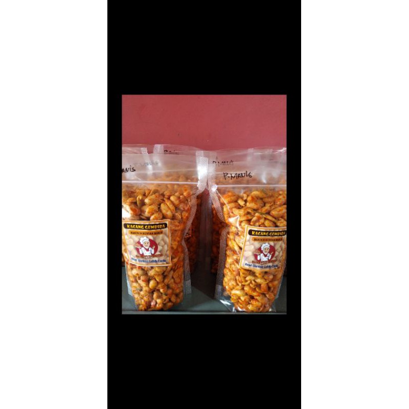 

KACANG BAWANG BUMBU ENAK 300GR