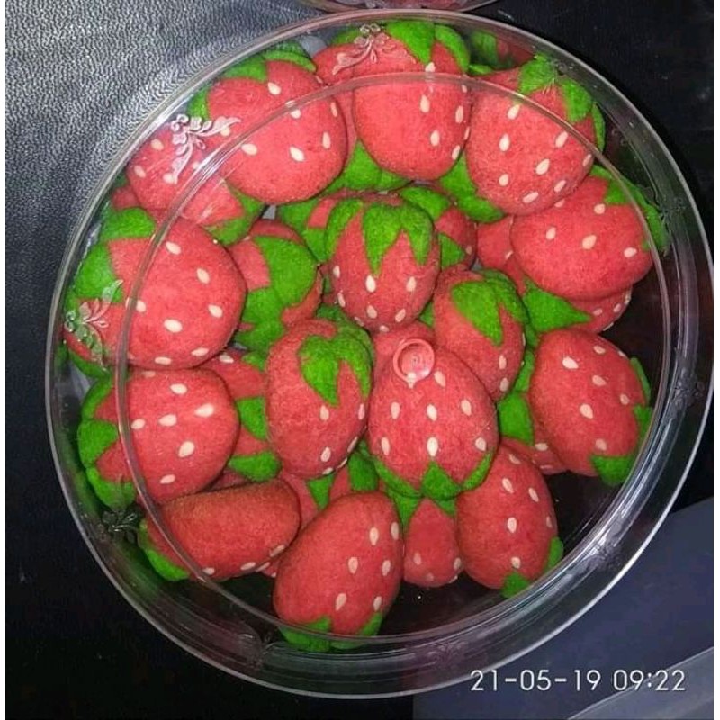 

kuker nastar strawberry nastar karakter buah